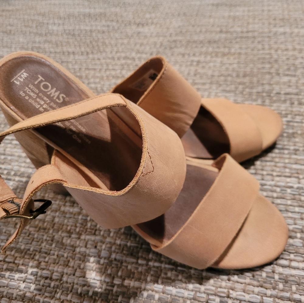 TOMS Block heel slingback shoes size 11